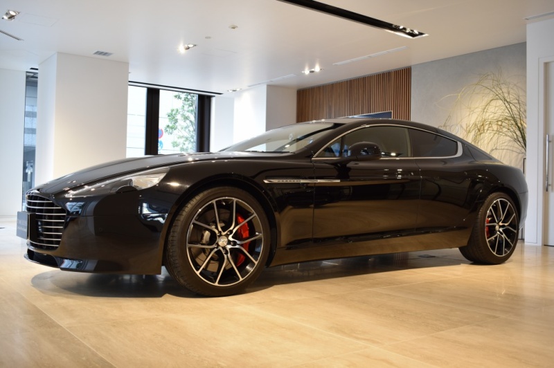 ASTON MARTIN YOKOHAMAアストンマーティン ラピード S 6.0 V12 Touchtronic3